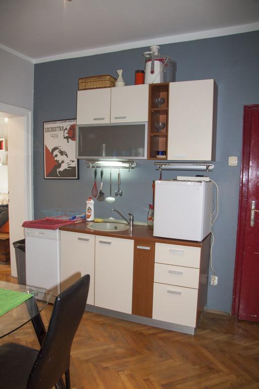 99 Muses Apartments Dordegol Екстериор снимка