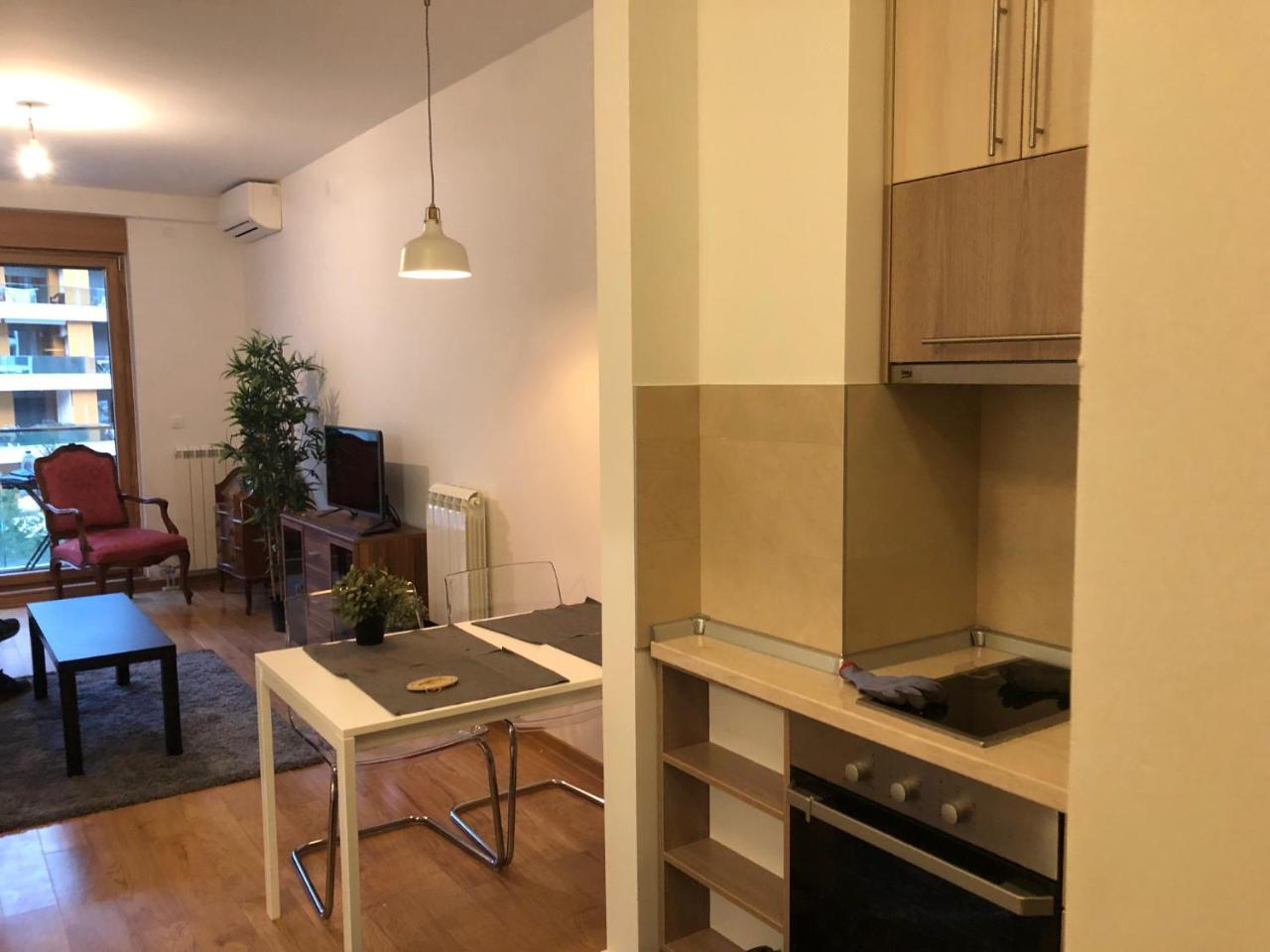99 Muses Apartments Dordegol Екстериор снимка